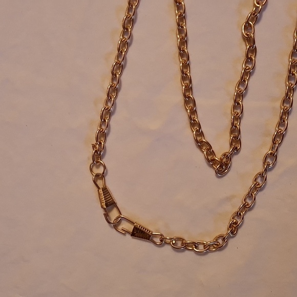 Opera necklace with fishhook closure, gold tone - Picture 2 of 3